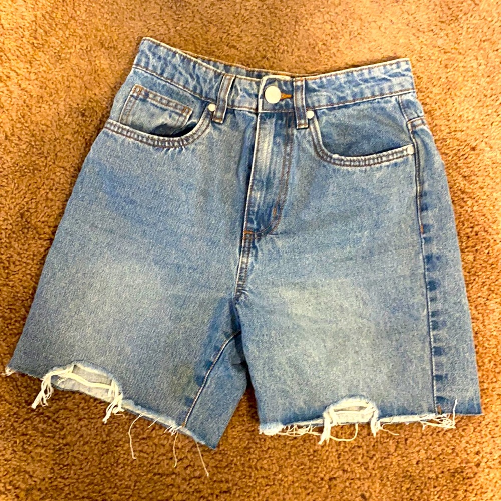 Hi-rise Bermuda Shorts